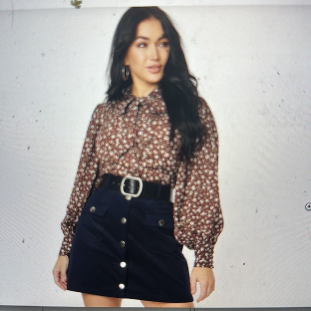 Cordoroy Black Skirt with Belt